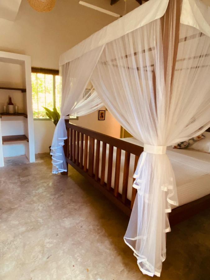 Bed and Breakfast Cafe Ceylon Коггала Экстерьер фото